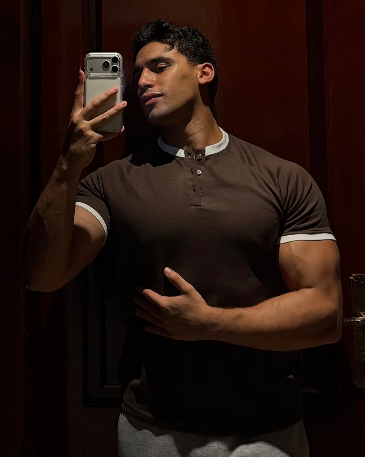 A CROPPED Z&I HENLY (DARK BROWN)