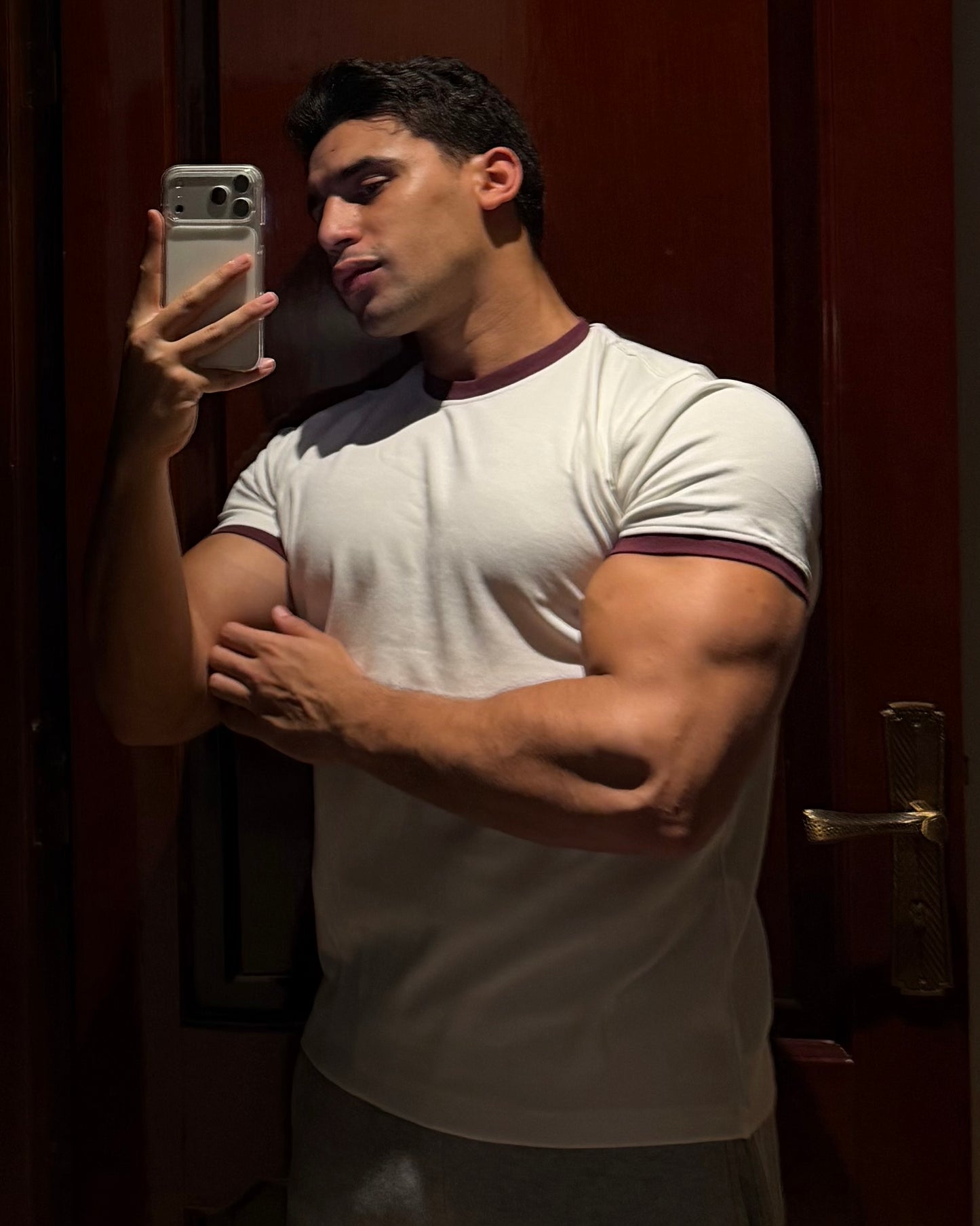 A FITTED RINGER TEE (WHITE)