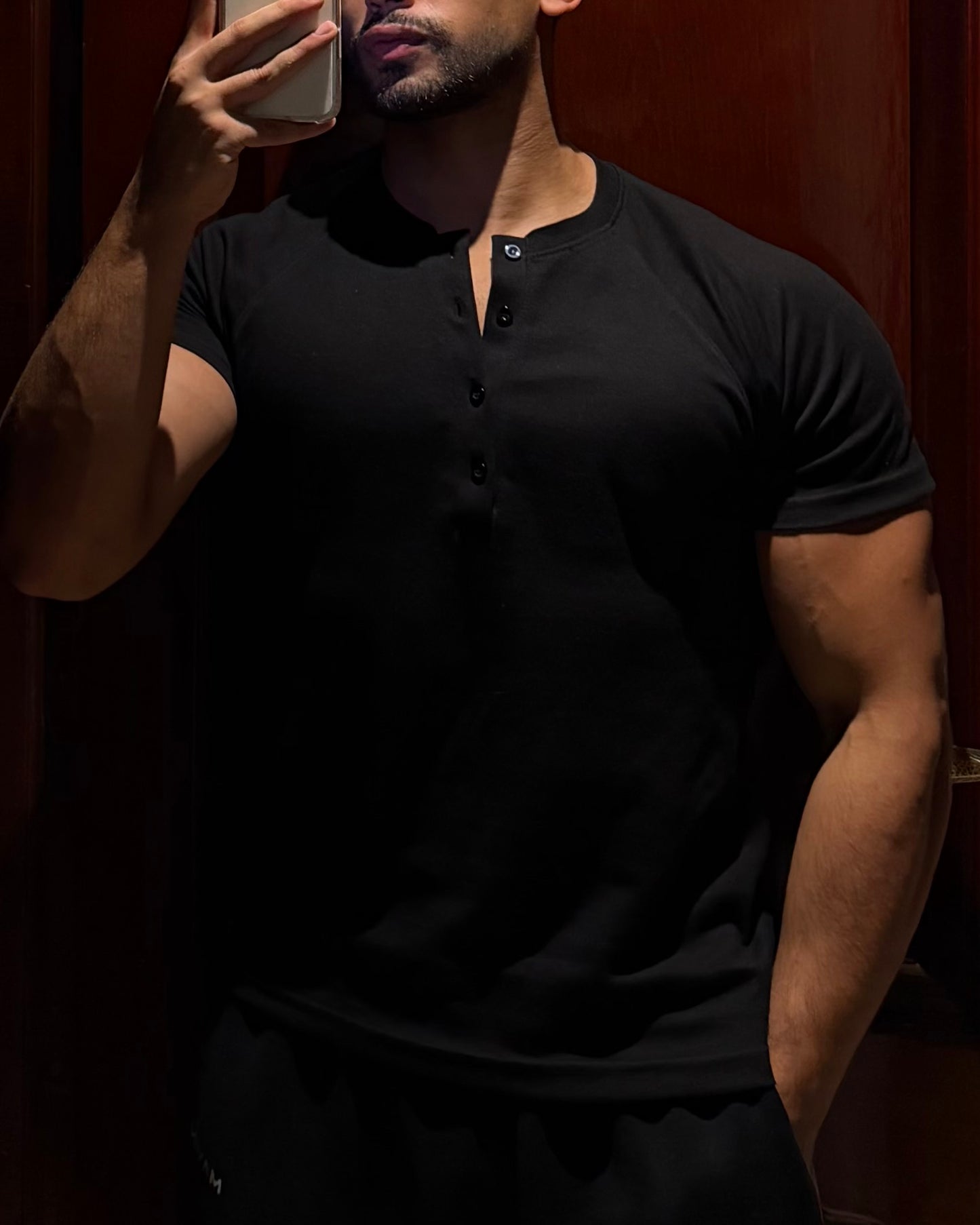 A RELXED HENLY (BLACK)